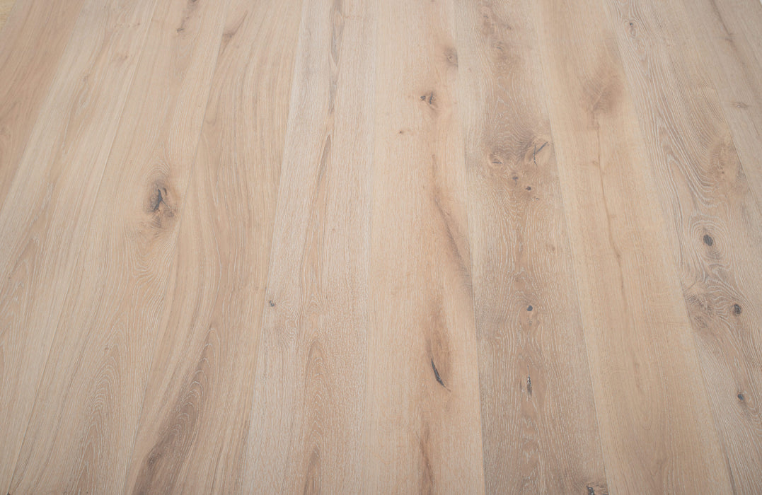 Majestic Series Frosty Oak Brushed & Lacquered Engineered Wood Flooring