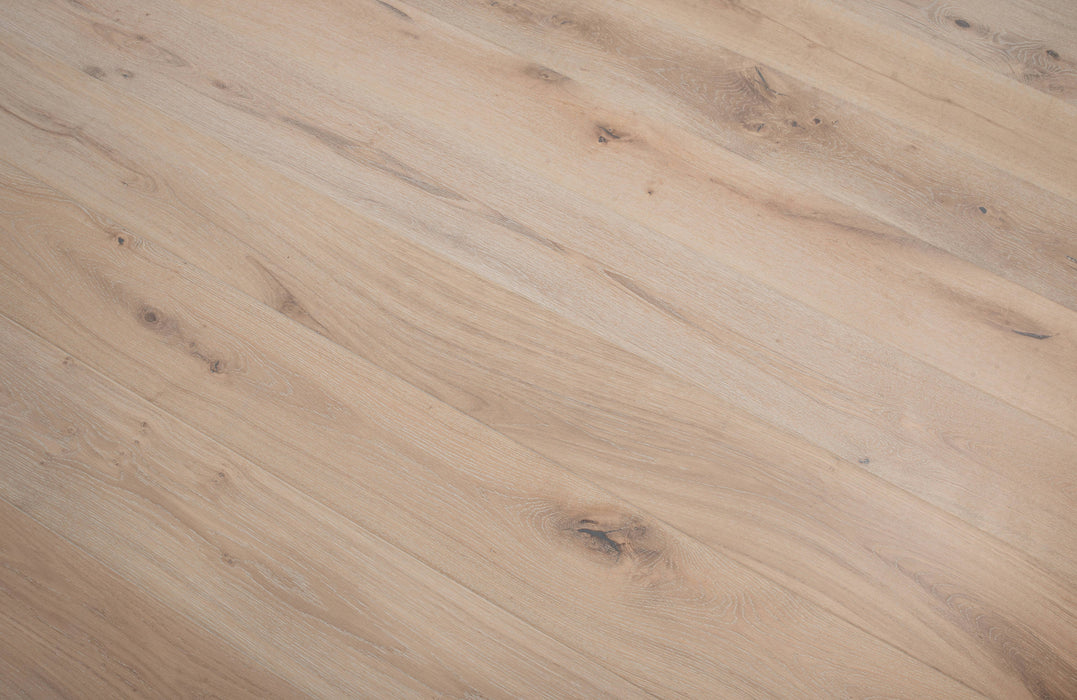 Majestic Series Frosty Oak Brushed & Lacquered Engineered Wood Flooring