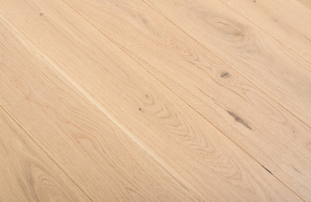 Majestic Series Prime Oak Smooth Lacquered Engineered Wood Flooring