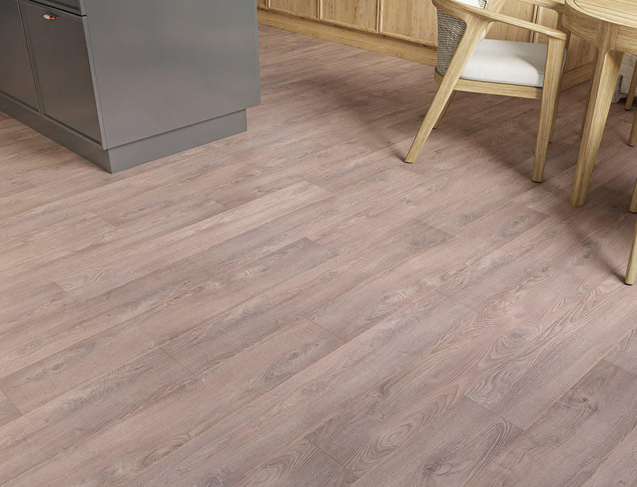 Laminate Flooring – Pale Natural Oak – AGT Effect Pamir – 191mm x 1380mm – 8mm