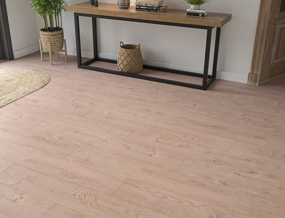 Laminate Flooring – Golden Oak – AGT Effect Premium Solaro – 191mm x 1380mm – 12mm