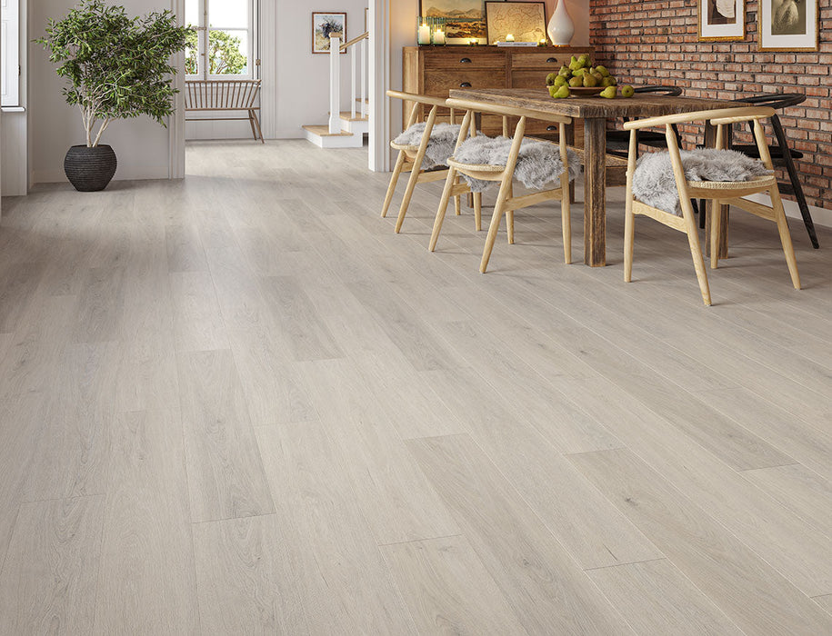 SPC Click Vinyl Flooring – Light Grey Oak – 180mm x 1220mm – 6.5/0.5mm