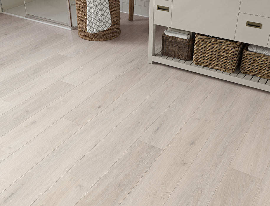 SPC Click Vinyl Flooring – Light Grey Oak – 180mm x 1220mm – 5/0.5mm