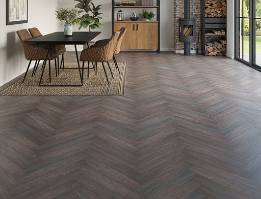 Laminate Flooring – Light Grey Oak – Emmetts Emmetts – 193mm x 1380mm – 8mm