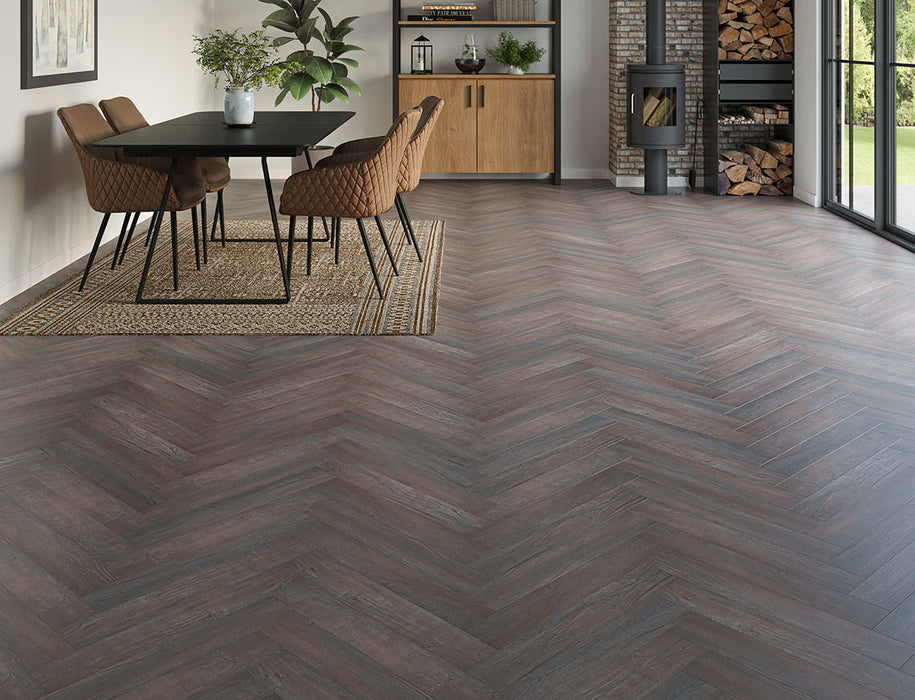 Laminate Flooring – Light Grey Oak – Emmetts Emmetts – 193mm x 1380mm – 8mm