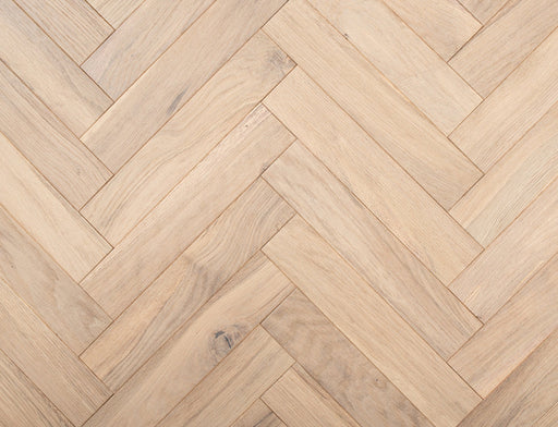 Engineered Oak Herringbone Flooring – White Smoked Oak – Brushed & Oiled – 70mm x 350mm – 20/5mm