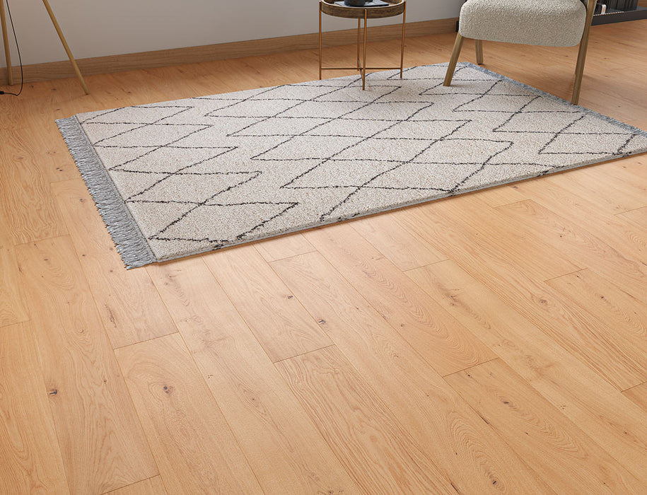 Natural Oak engineered oak plank flooring 180mm