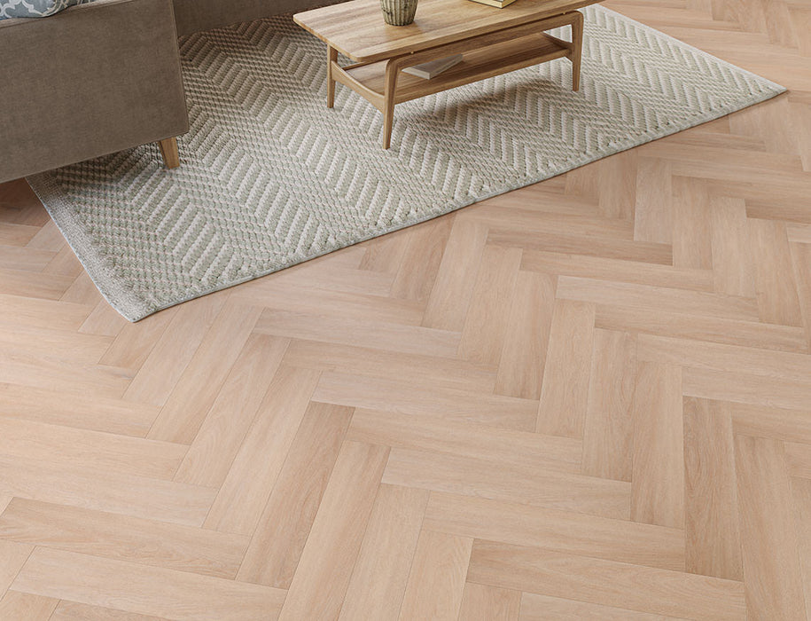 SPC Click Vinyl Herringbone Flooring – Honey Blonde Oak – 128mm x 615mm – 5/0.5mm