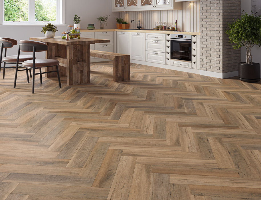 SPC Click Vinyl Herringbone Flooring – Golden Brown Oak – 128mm x 615mm – 6.5/0.5mm