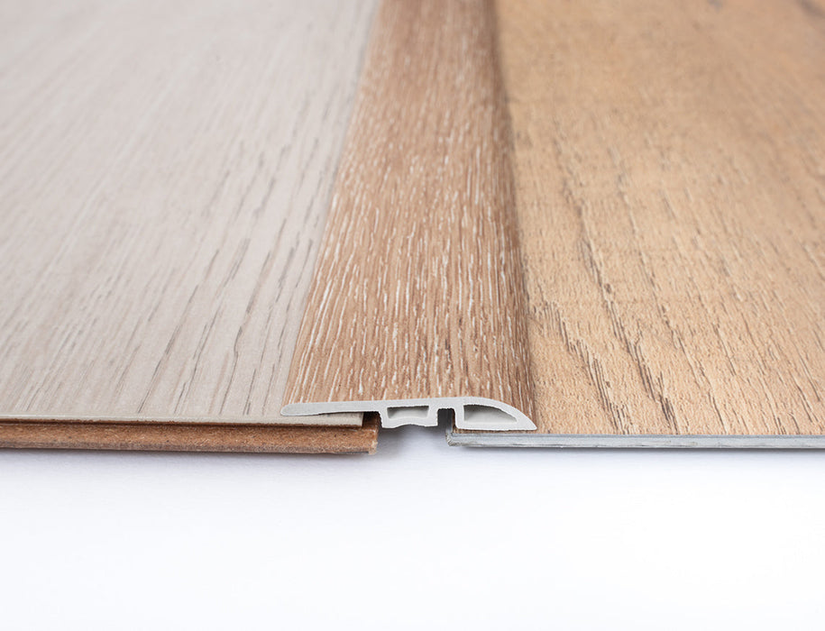 Honeygrain Oak SPC Vinyl Ramp Profile
