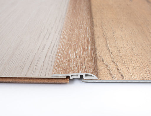 Honeygrain Oak SPC Vinyl Ramp Profile