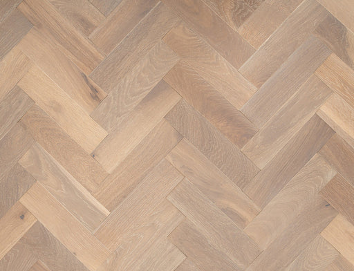 Engineered Oak Herringbone Flooring – Grey Oak – Smoked Brushed Lacquered – 80mm x 300mm – 10/3mm