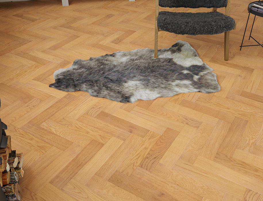 Golden Oak engineered oak herringbone flooring 90mm