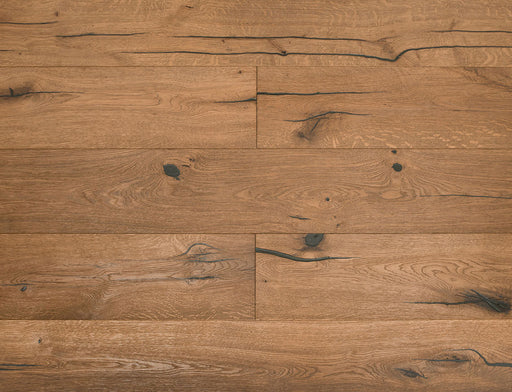 Engineered Oak Flooring – Natural Oak – Hand Sanded Matt Lacquered – 220mm x 2200mm – 15/4mm