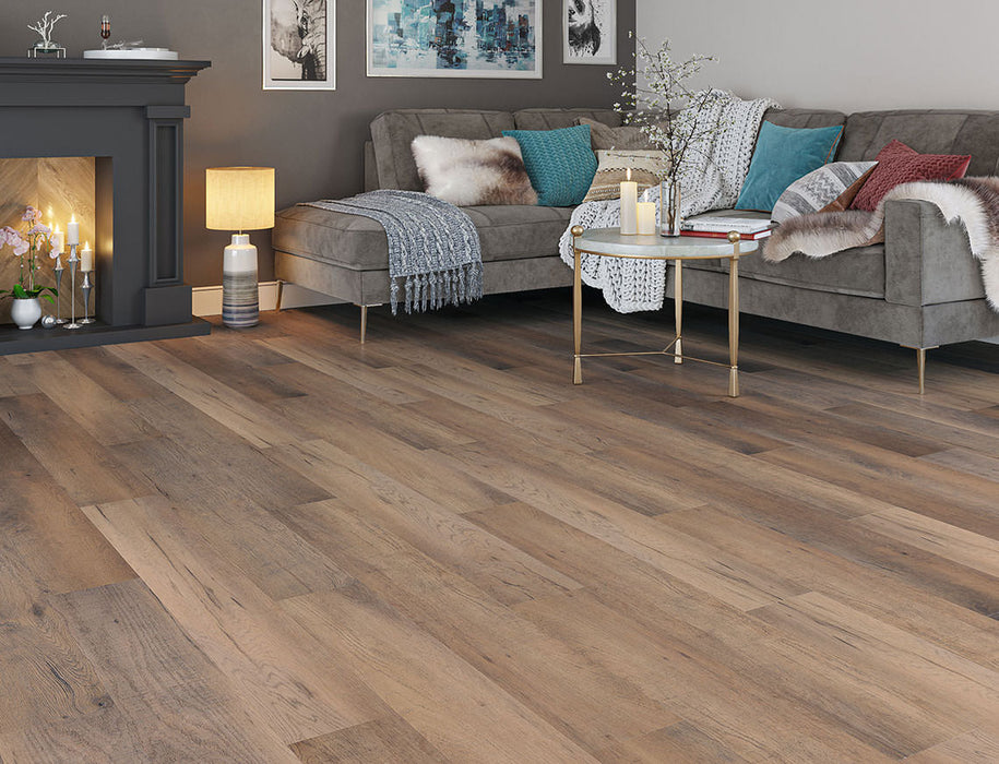SPC Click Vinyl Flooring – Brown Oak – 180mm x 1220mm – 6.5/0.5mm
