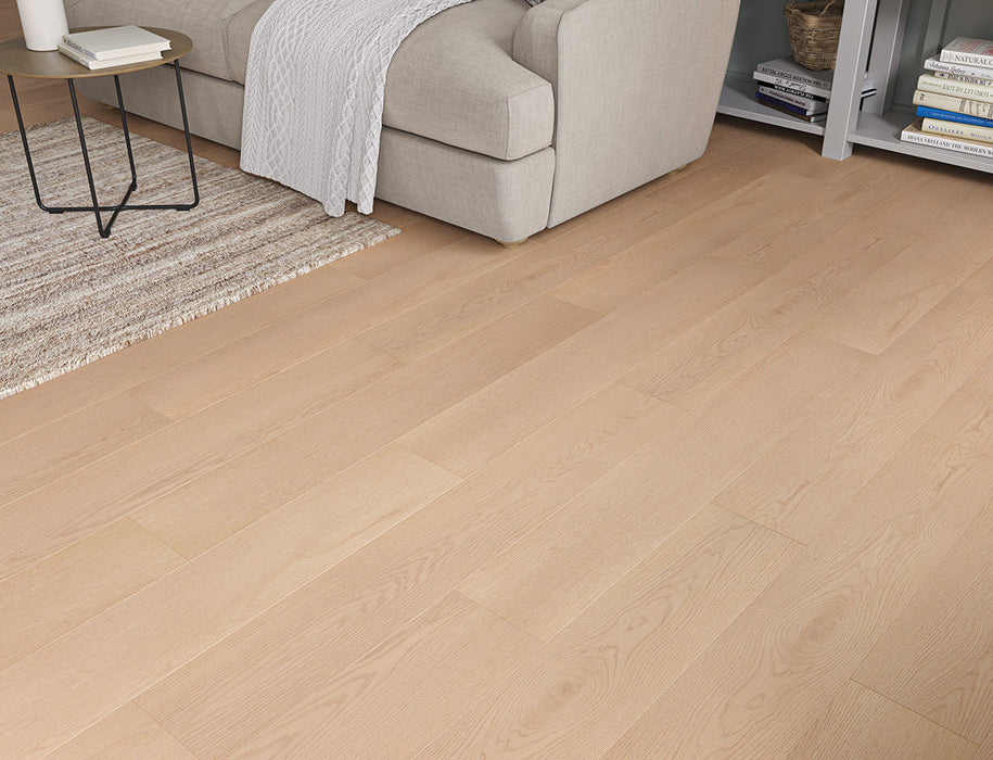 Laminate Flooring – Natural Honey – Willow Kingham – 155mm x 1200mm – 8mm