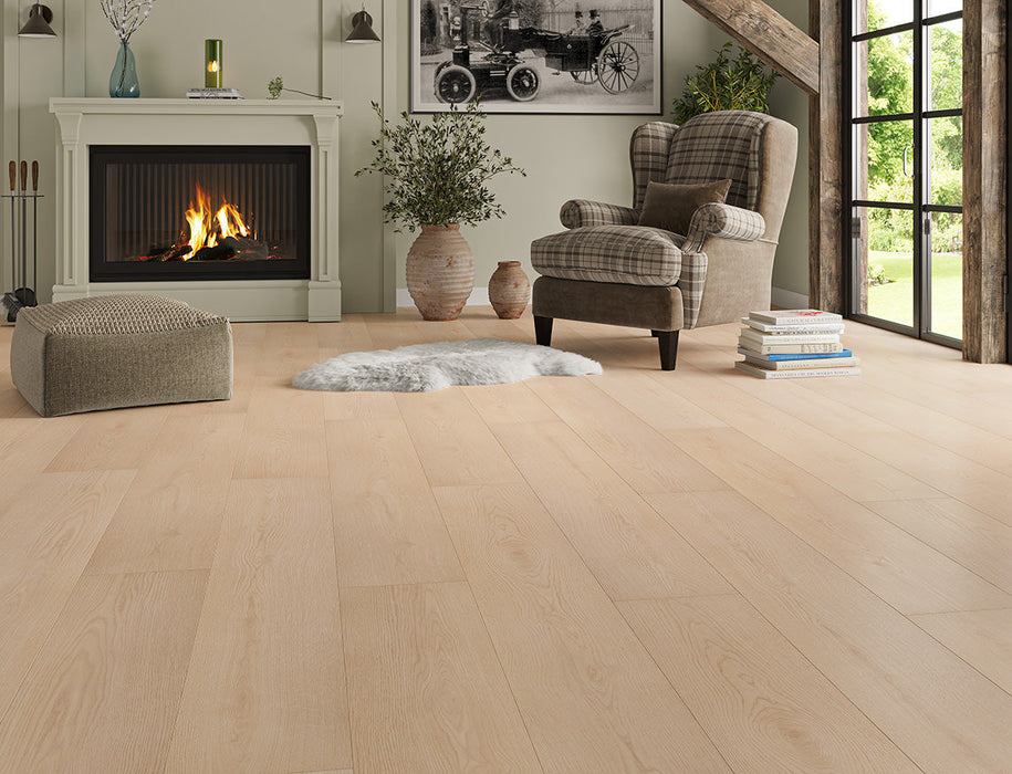 Laminate Flooring – Natural Honey – Willow Deluxe Kingham – 155mm x 1200mm – 12mm