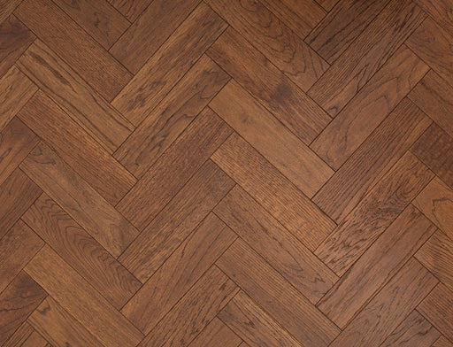 Engineered Oak Herringbone Flooring – Dark Golden Oak – Brushed & Lacquered – 80mm x 300mm – 10/3mm