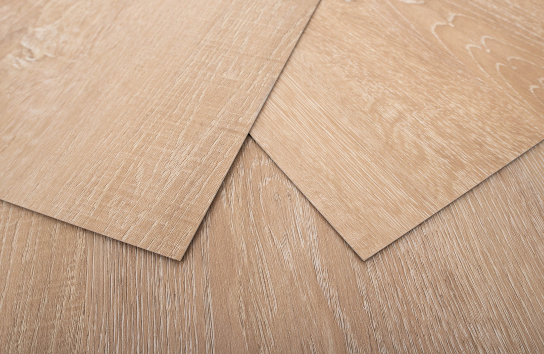 LVT Stickdown Flooring – Light Oak – 229mm x 1220mm – 2/0.3mm