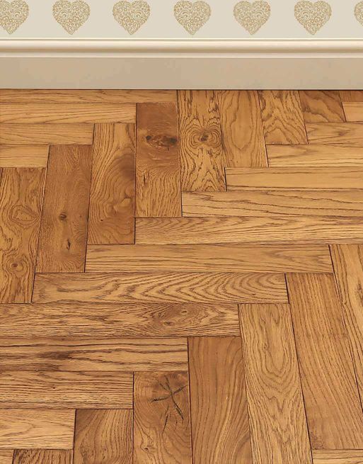 Park Avenue Herringbone Golden Oak