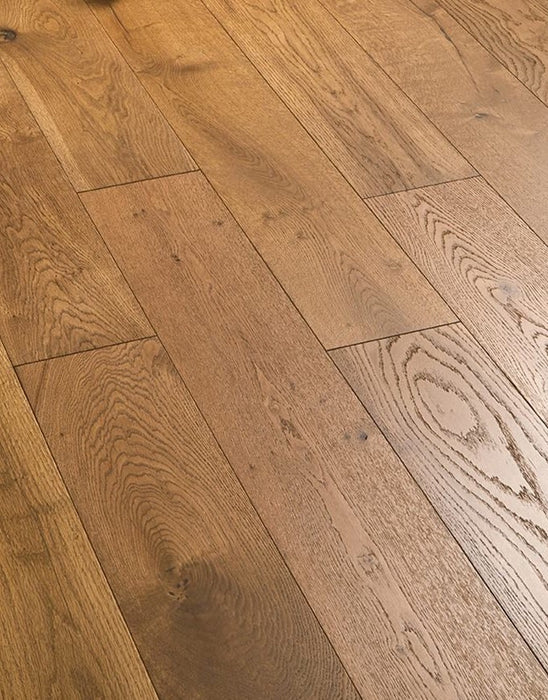 Manhattan Golden Smoked Oak Brushed & Lacquered Engineered Wood Flooring