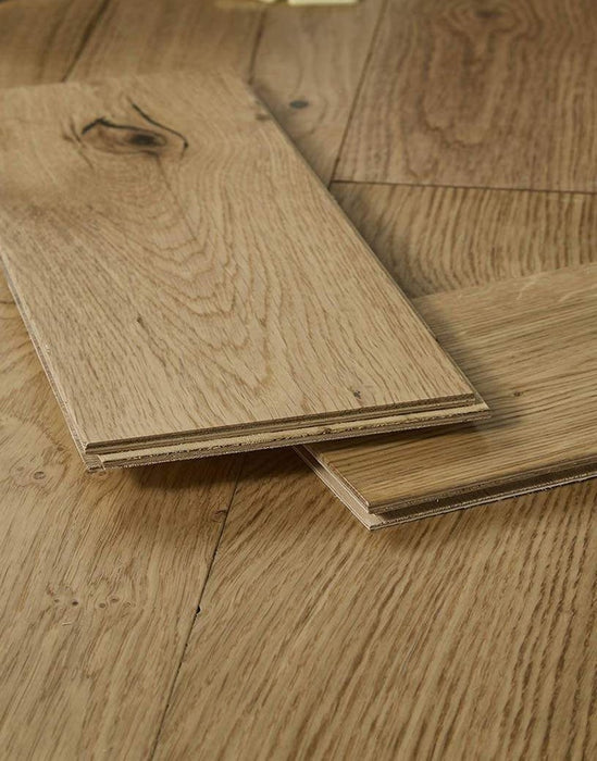 Loft Natural Oak Super Matt Lacquered Engineered Wood Flooring