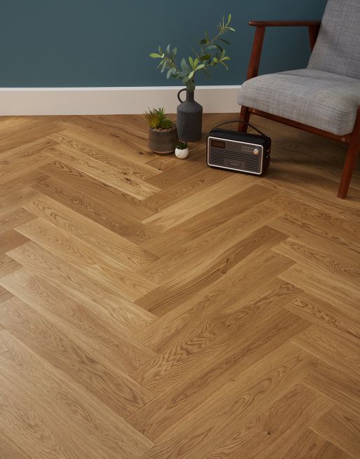 Marylebone Champagne Oak Brushed & Lacquered Engineered Wood Flooring