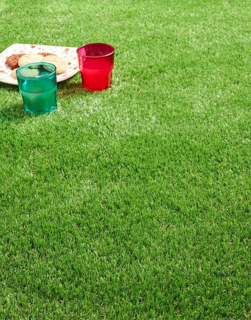 Porto Artificial Grass £12.99/m² (Width 2m) xccscss.