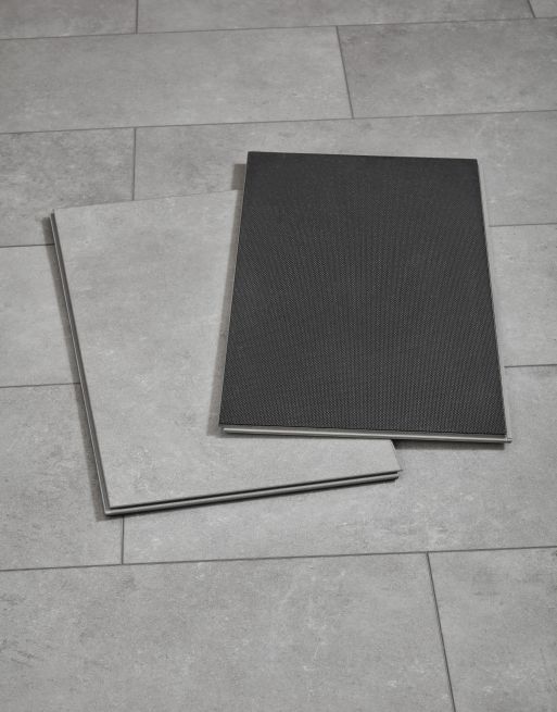 EvoCore Premium Tile Seattle Silver £44.99 /m² xccscss.