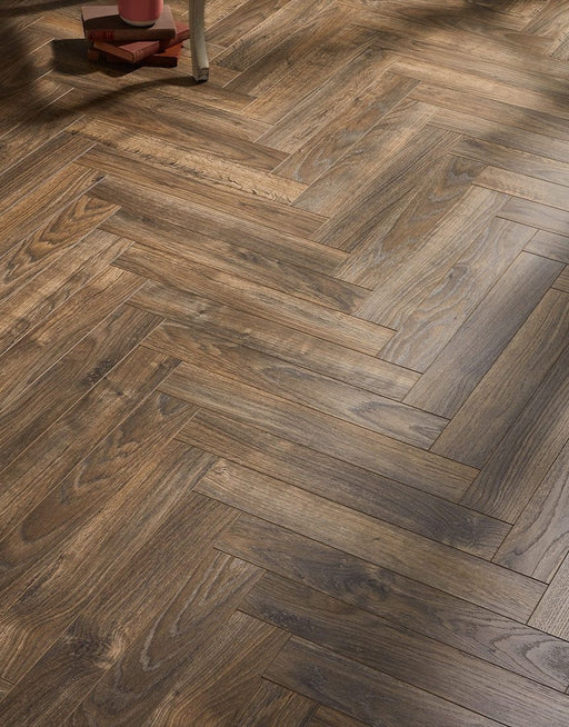 Vintage Chateau Herringbone Antique Brown Laminate Flooring £37.99/m² xccscss.