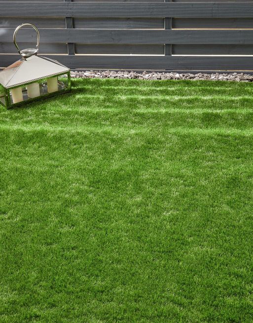 Lucerne Artificial Grass £17.99/m² (Width 2m) xccscss.