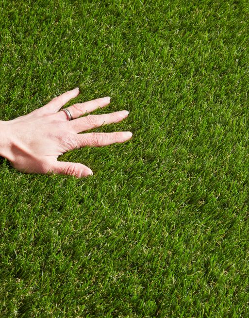 Malibu Artificial Grass £25.99/m² (Width 2m) xccscss.