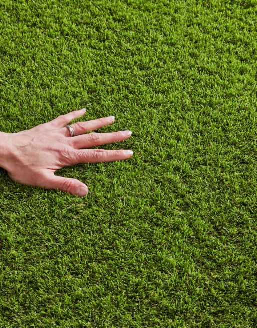 Milan Artificial Grass £27.99/m² (Width 2m) xccscss.