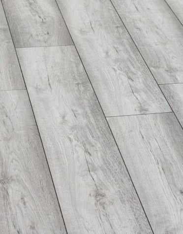 Noble Hathersage Oak Laminate Flooring £13.99/m² xccscss.