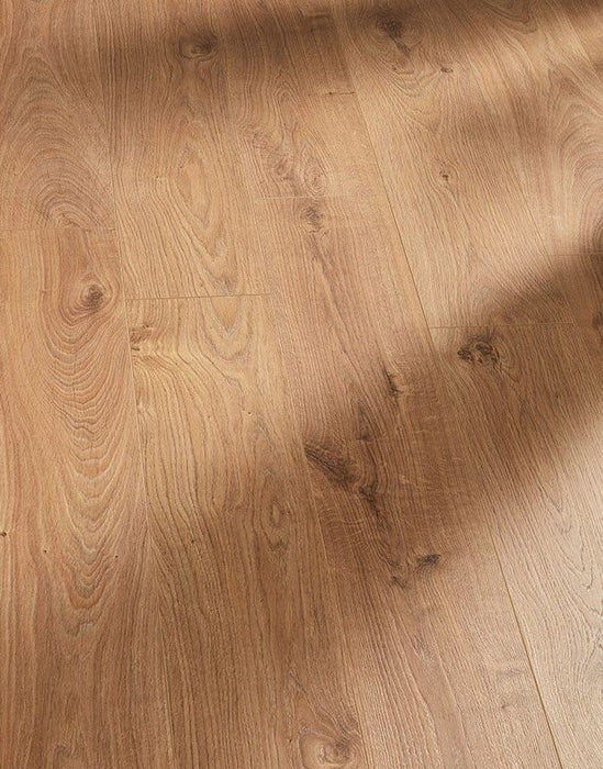 Villa Atlas Oak Natural Laminate Flooring £15.99/m² xccscss.