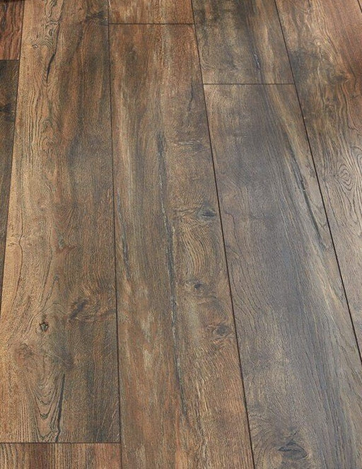 Villa Harbour Oak Laminate Flooring £15.99/m² xccscss.