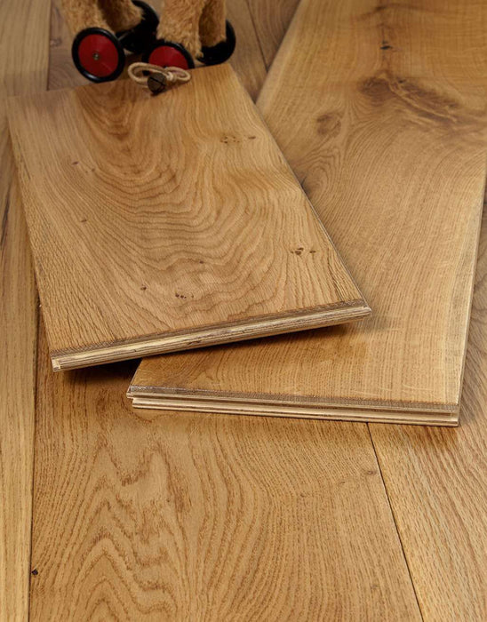 Grand Imperial Natural Oak Lacquered Engineered Wood Flooring £69.99/m² xccscss.