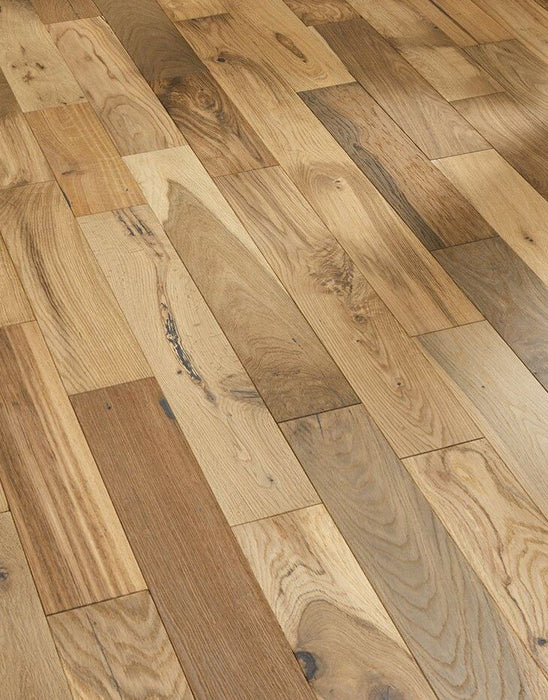 Studio Blonde Oak Brushed & Oiled Engineered Wood Flooring £42.99/m² xccscss.