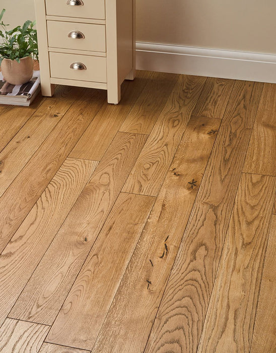 Deluxe Georgian Oak Brushed & Oiled Solid Wood Flooring